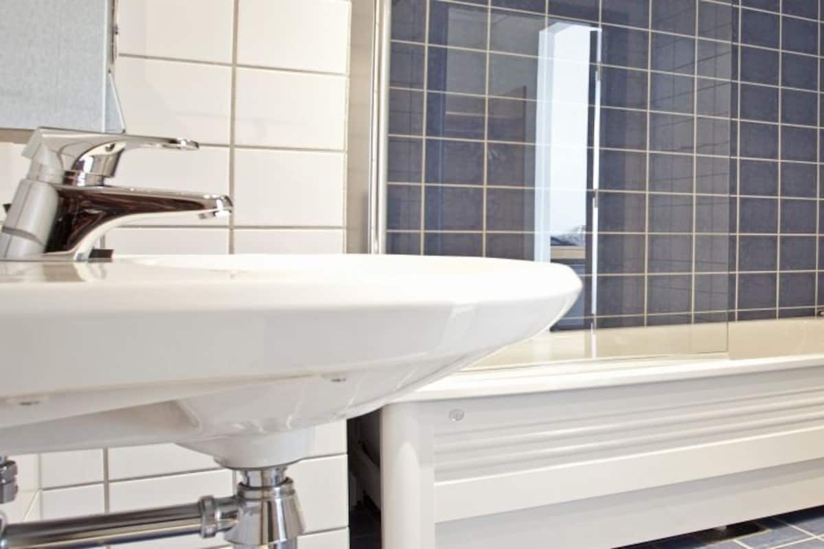 Double Room | Bathroom | Hair dryer