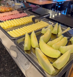 Free daily buffet breakfast