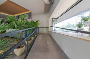 Handrails in hallways