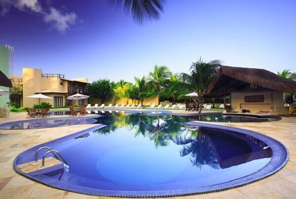 Outdoor pool - Pipa Ocean View (Tibau do Sul)