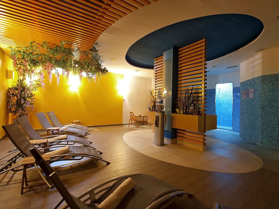 Sauna, Turkish bath/hammam