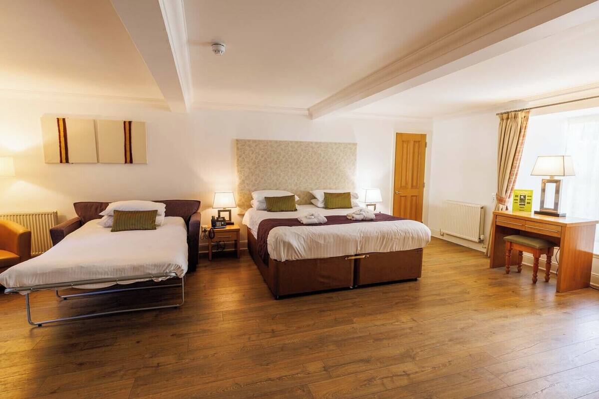 junior studio suite | 1 bedroom, egyptian cotton sheets, premium bedding, iron/ironing board