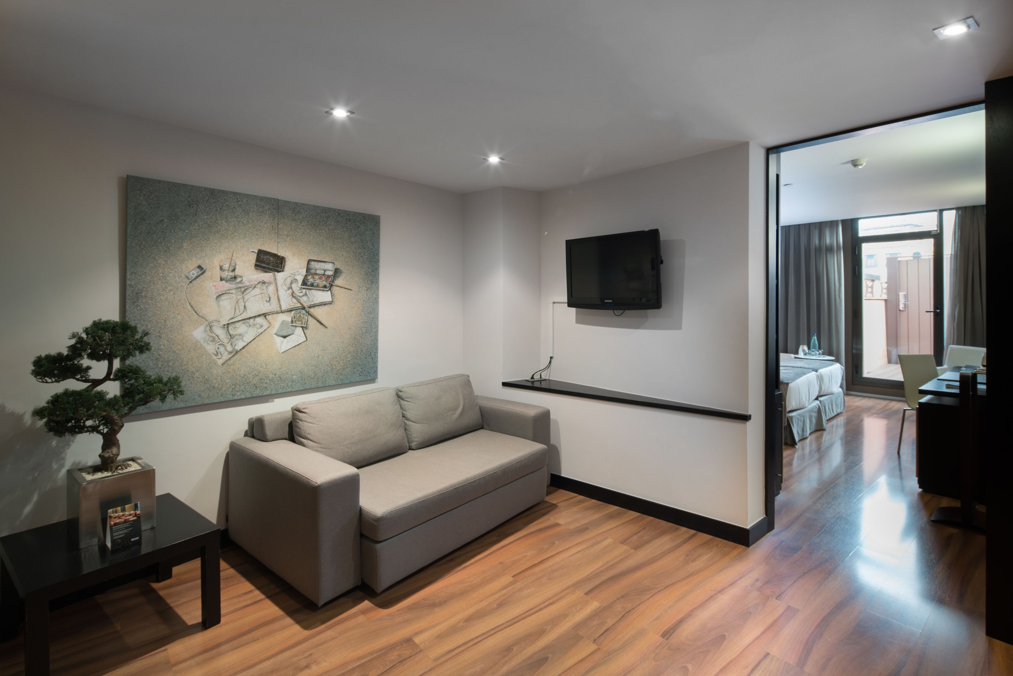 32-inch flat-screen tv with satellite channels, tv, streaming services