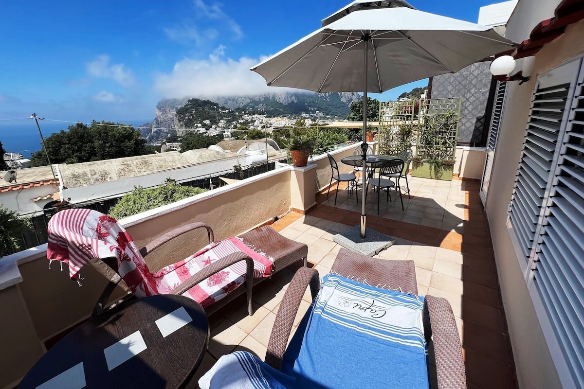 Superior kamer, 1 twee- of 2 eenpersoonsbedden, uitzicht op zee | Terras