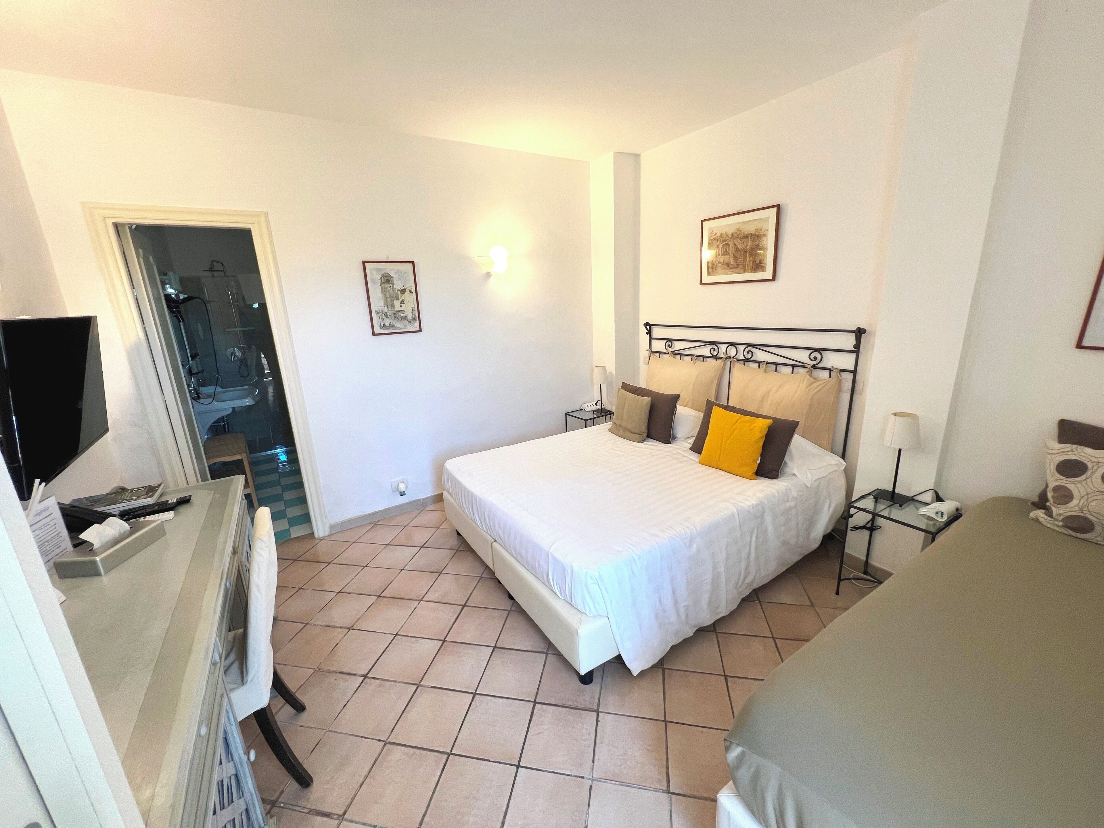 Chambre Triple Standard, vue jardin