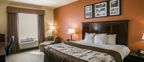 In-room safe, desk, laptop workspace, iron/ironing board