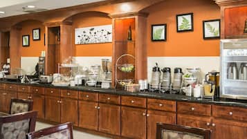 Desayuno continental incluido todos los días