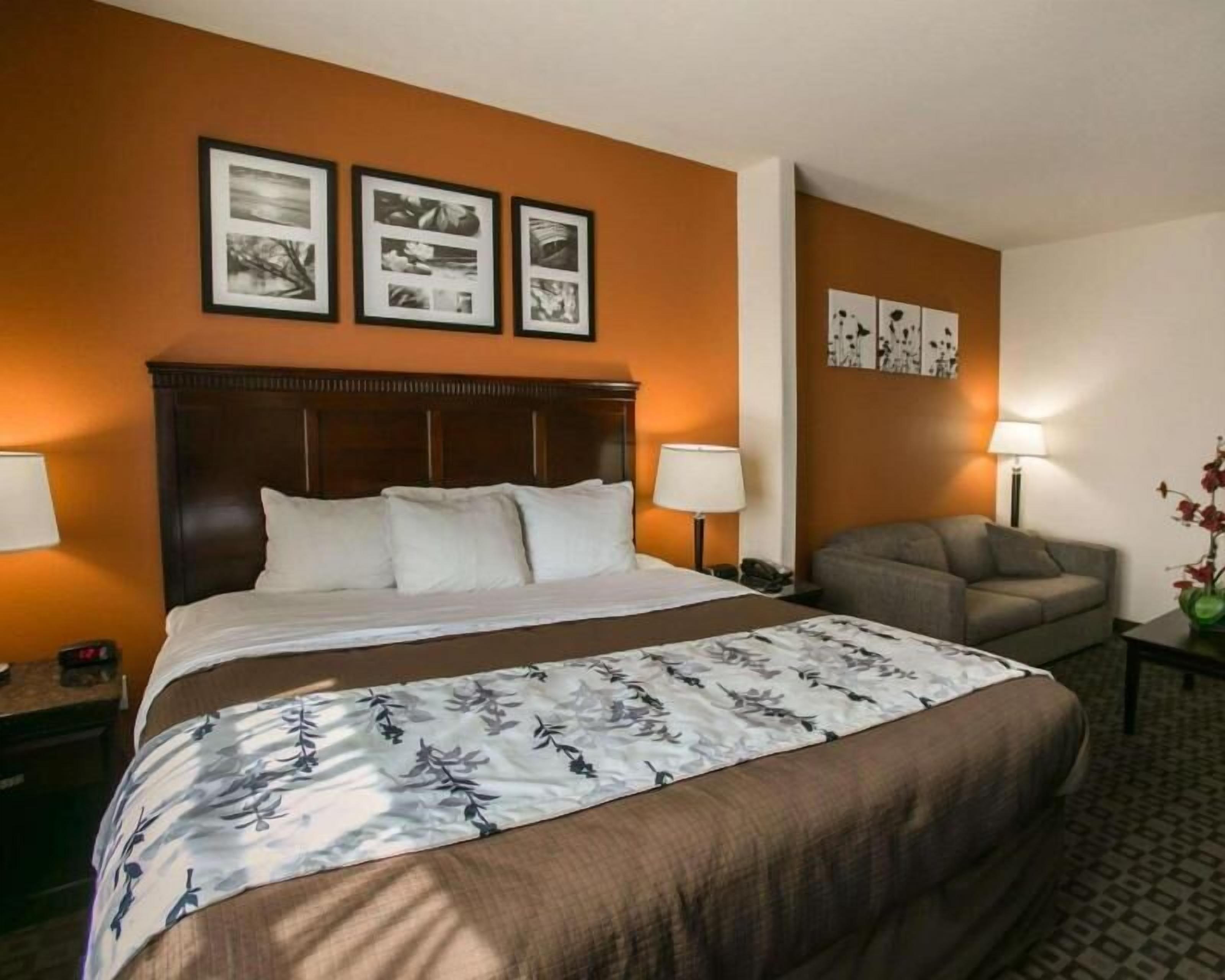 In-room safe, desk, laptop workspace, iron/ironing board
