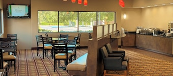 Brunswick Suites Golden Isles