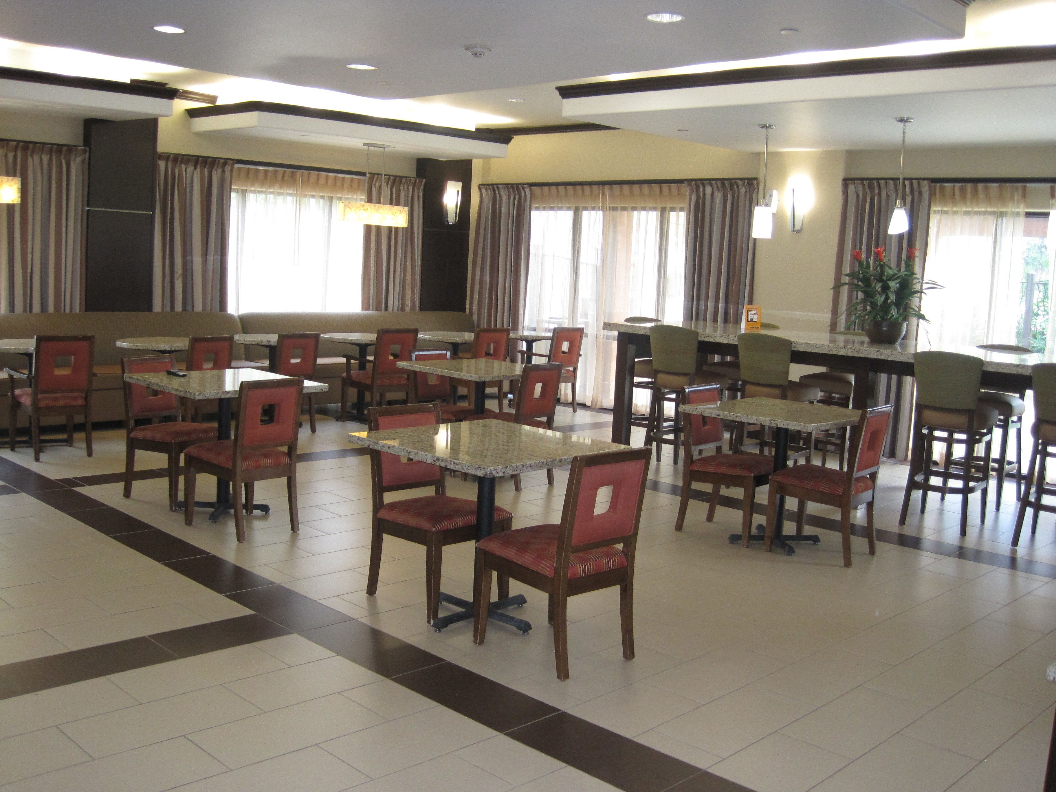 free continental breakfast