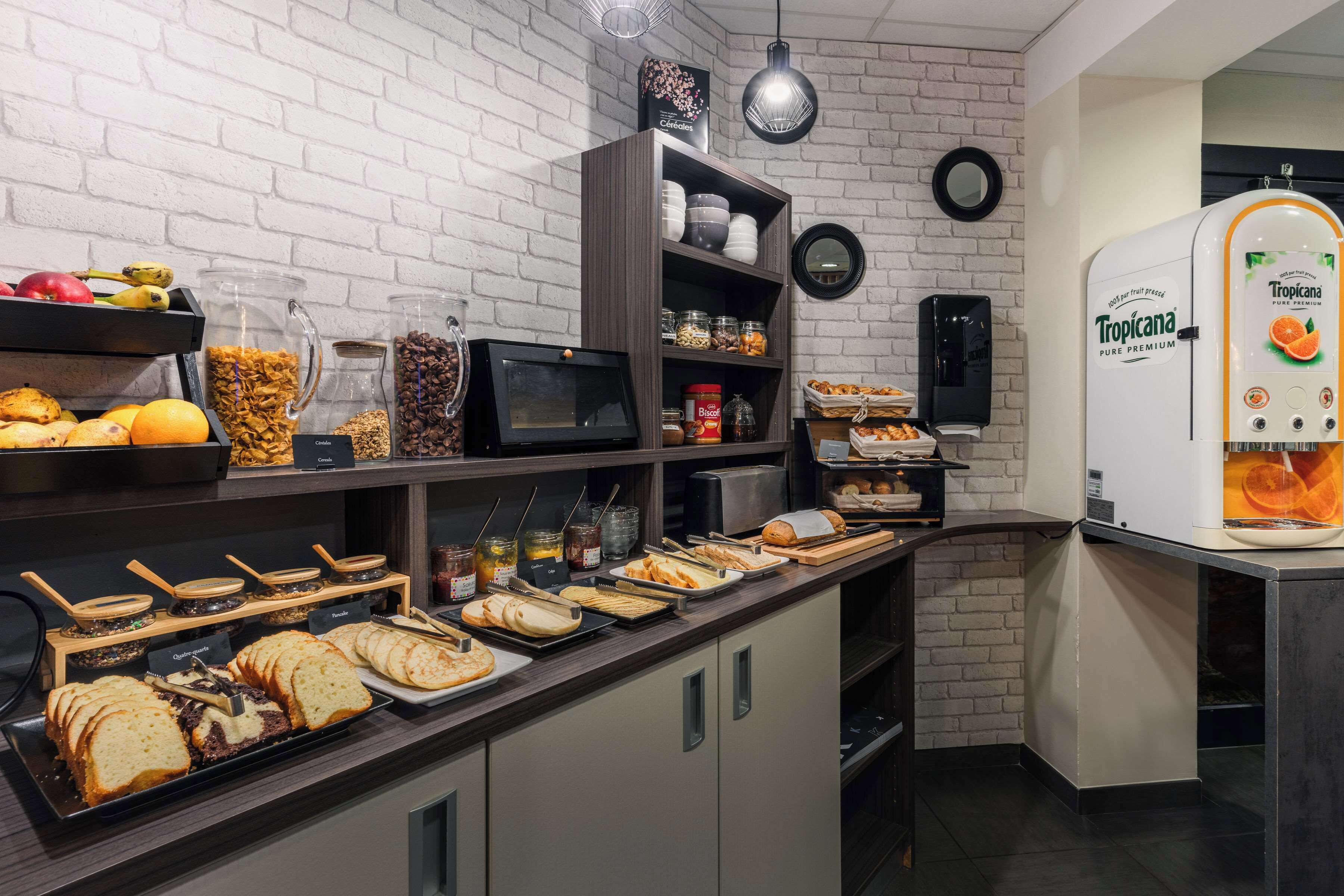 daily buffet breakfast (eur 12.9 per person)