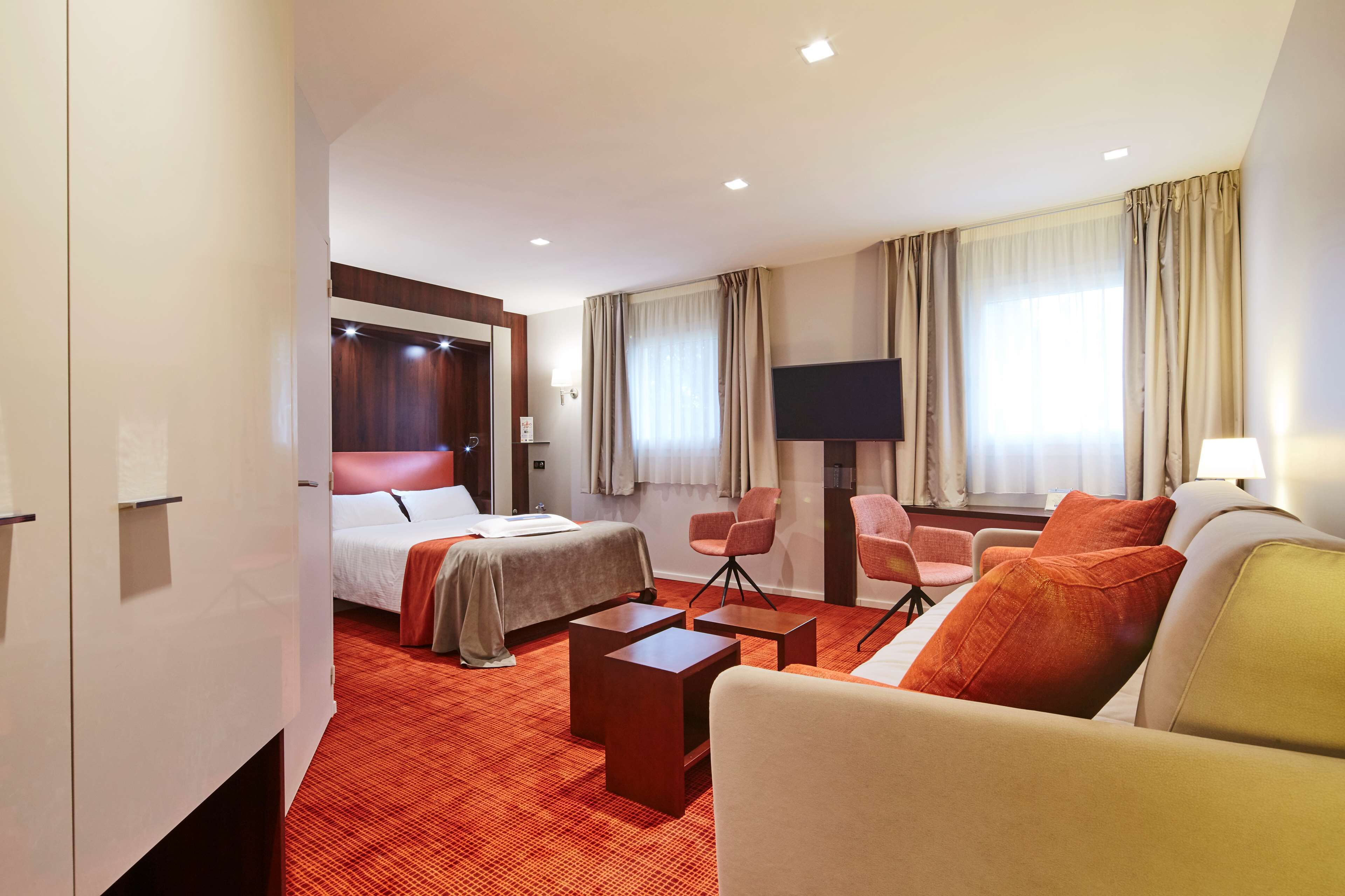 desk, soundproofing, iron/ironing board, free cots/infant beds