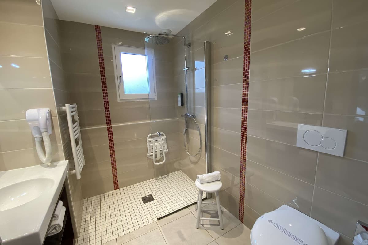accessible bathroom