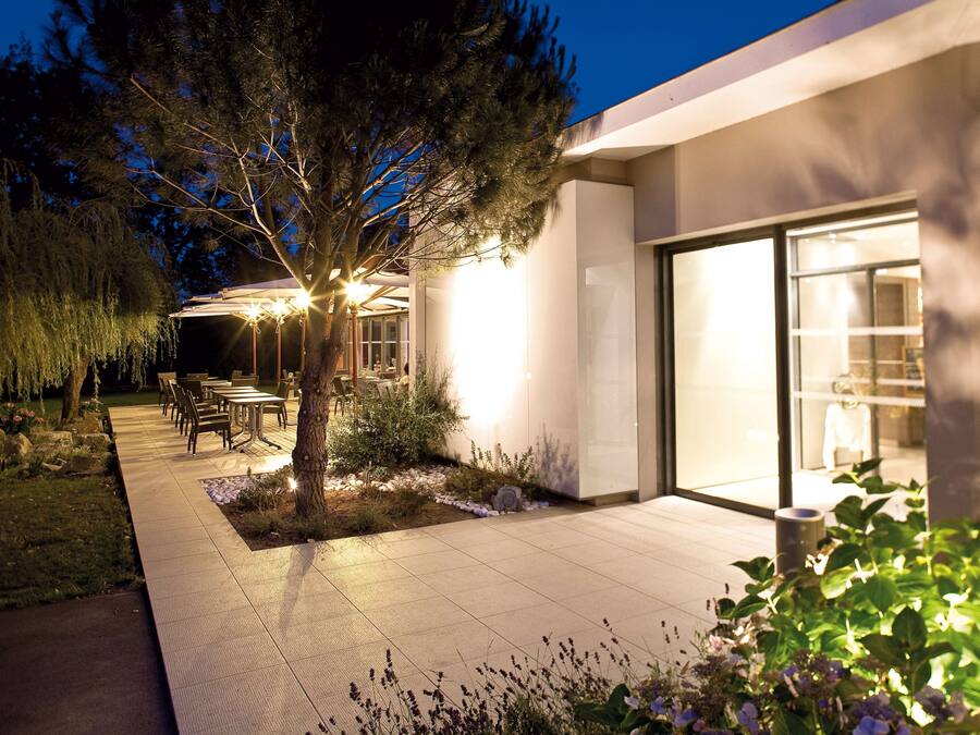 Lounas ja illallinen, paikallinen keittiö