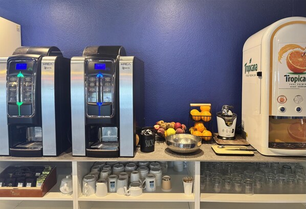 Daily buffet breakfast (EUR 11 per person)