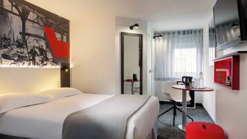 Classic Double Room | Premium bedding, minibar, in-room safe, desk