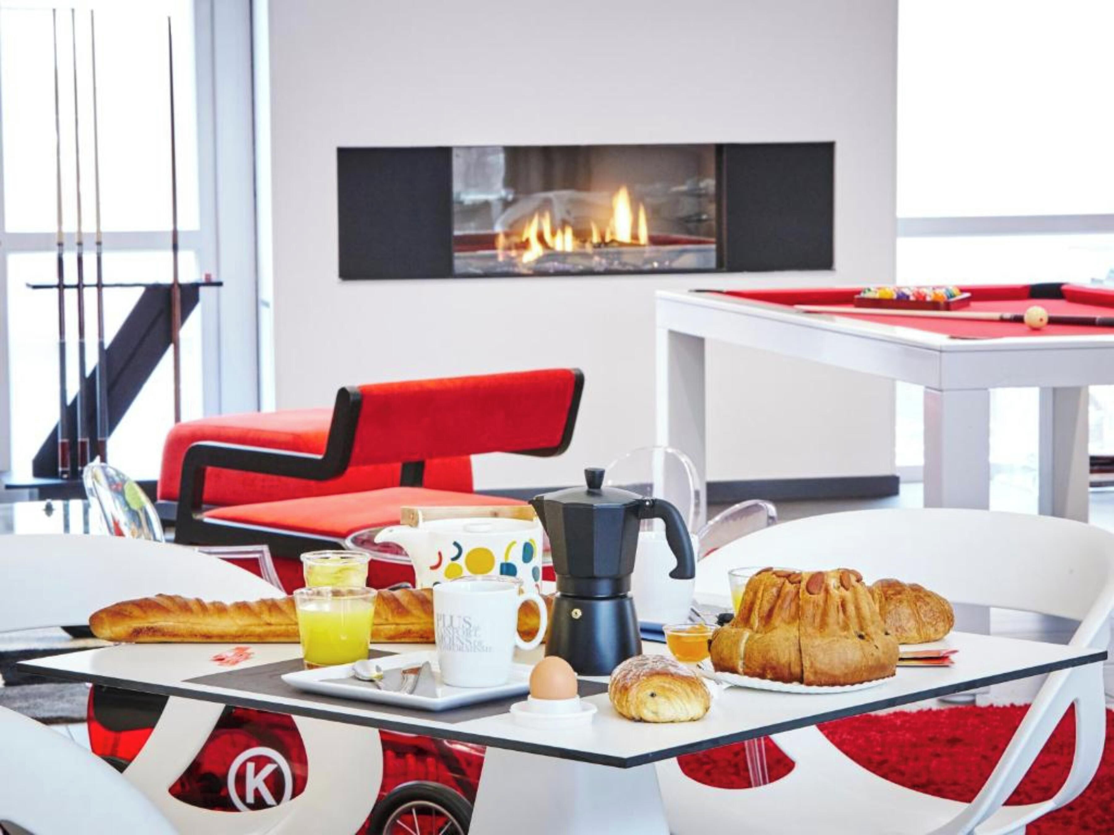 daily buffet breakfast (eur 13.9 per person)