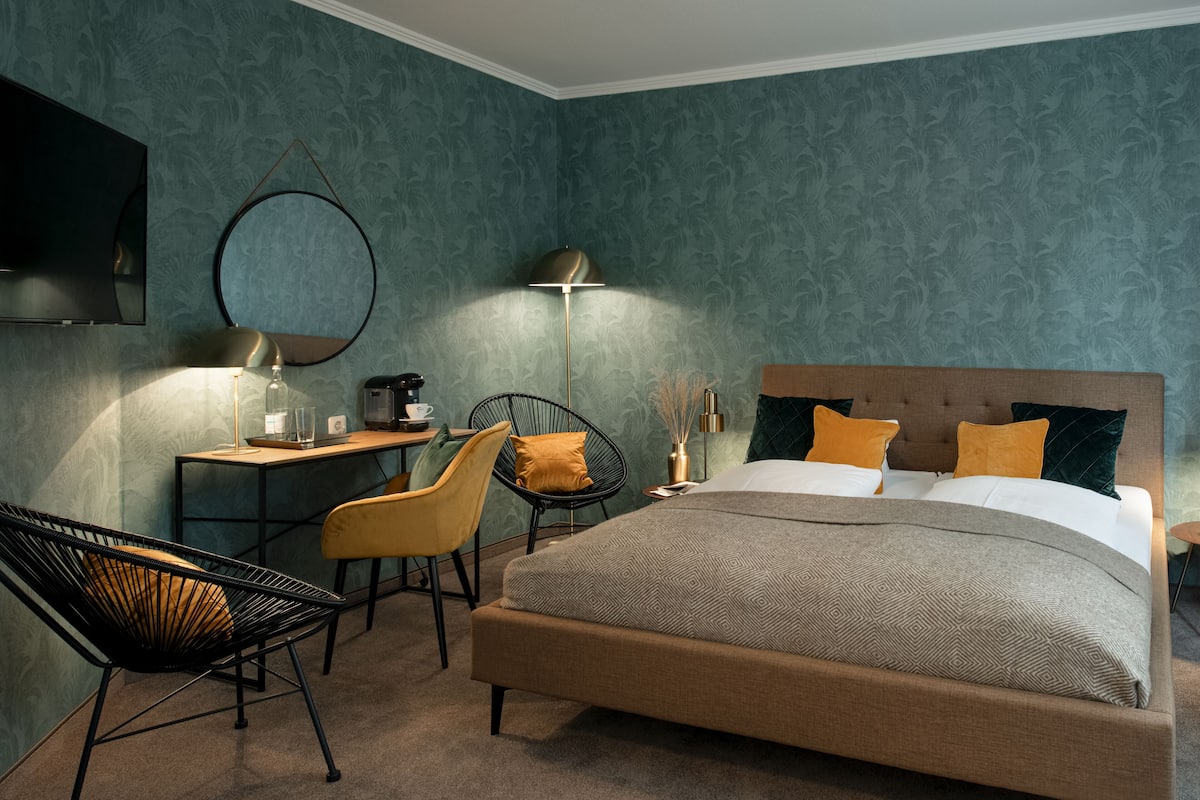 Comfort tweepersoonskamer, niet-roken, uitzicht op tuin | Luxe beddengoed, donzen dekbedden, bedden met traagschuimmatras