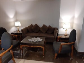 Televisión de 32 pulgadas con canales por cable