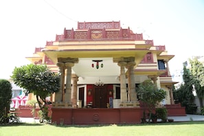 Façade de l’hébergement
