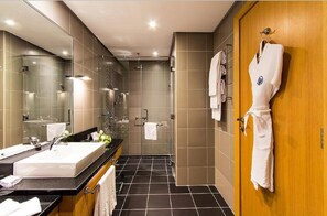 Studio, 2 Katil Bujang (Single) | Bilik Mandi | Pancuran mandi, kelengkapan dandanan diri percuma, pengering rambut 