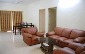 TV - Shylee Niwas Kodambakkam I (Chennai)