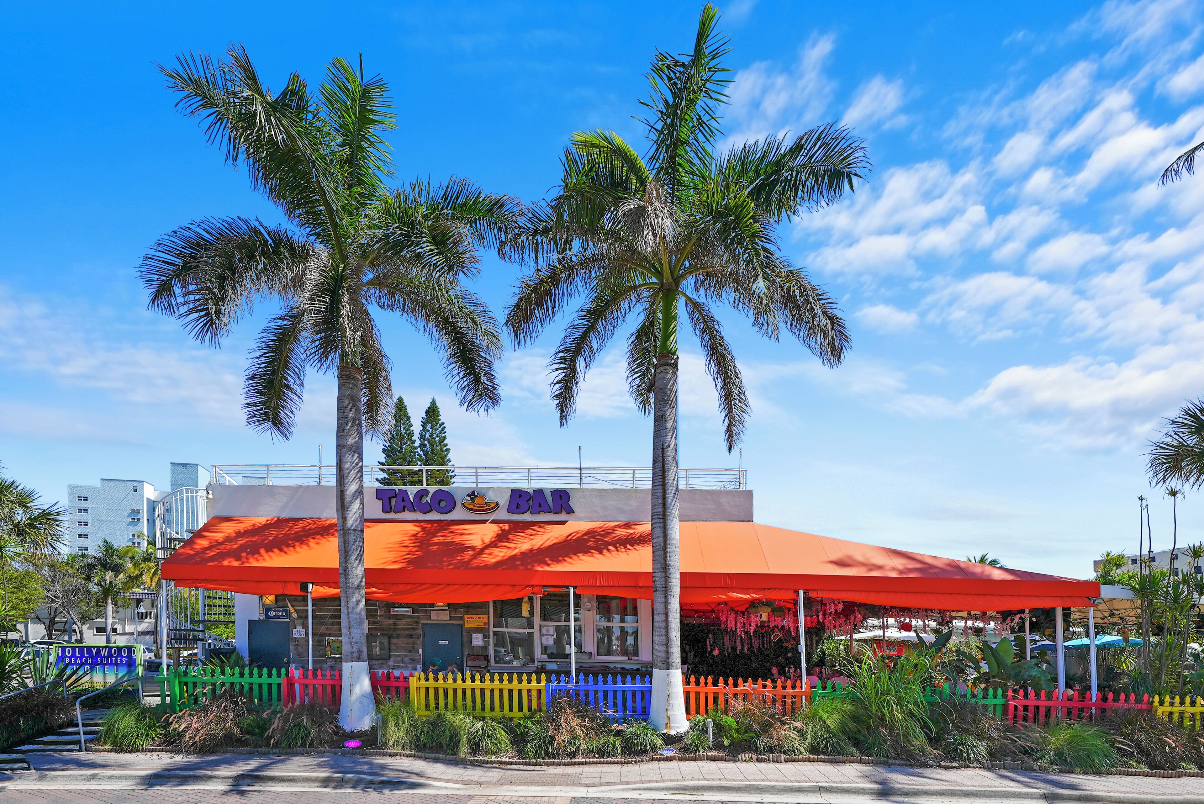 Photo - Hollywood Beach Suites and Hotel