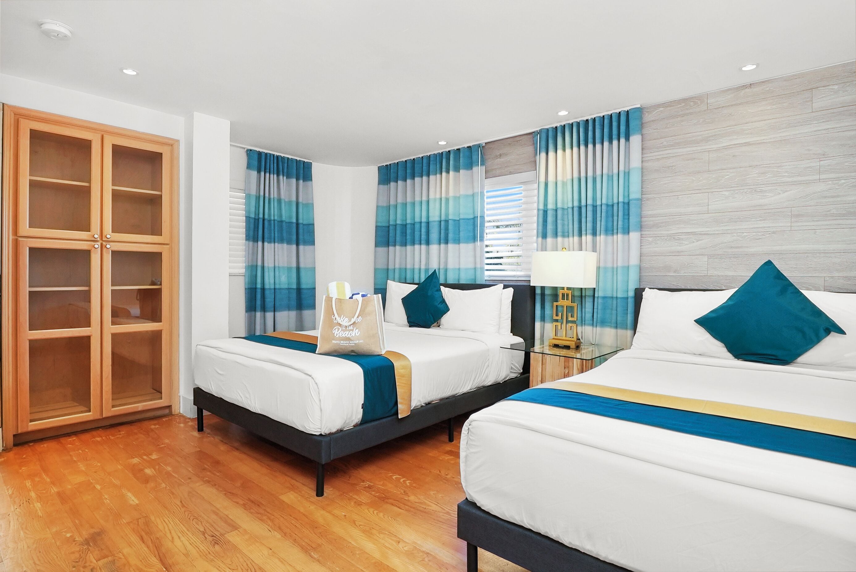 Photo - Hollywood Beach Suites and Hotel