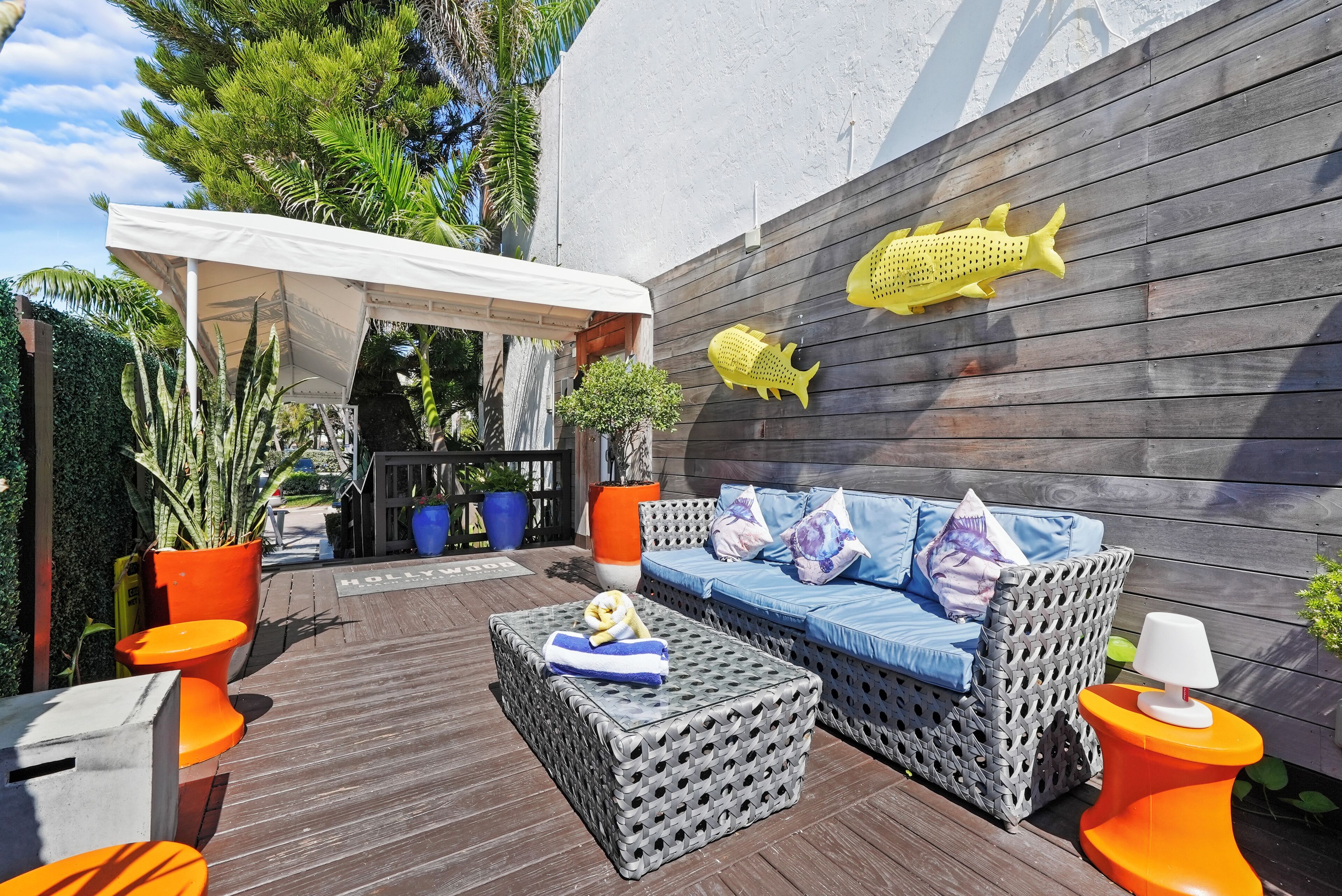 Photo - Hollywood Beach Suites and Hotel