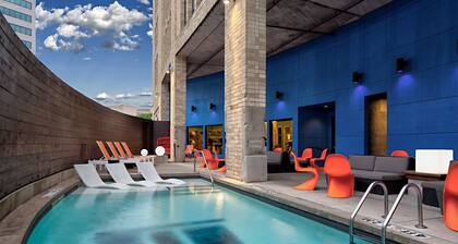 Aloft by Marriott Dallas Downtown