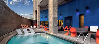 Aloft by Marriott Dallas Downtown