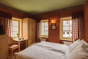 Deluxe-Zimmer | Schreibtisch, kostenloses WLAN, Bettwäsche