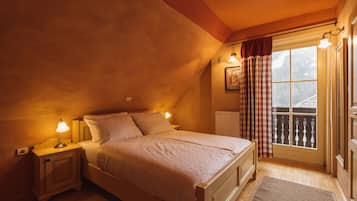 Habitación Deluxe | Escritorio, wifi gratis, ropa de cama