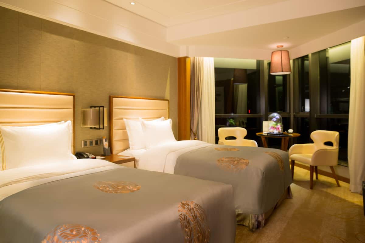 1 Schlafzimmer, hochwertige Bettwaren, Minibar, Zimmersafe