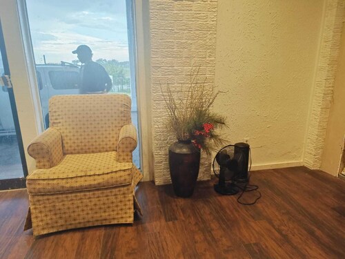 Sunset Inn by Hotel O Flatonia I - 10