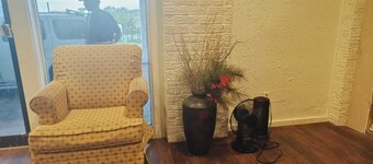 Sunset Inn by Hotel O Flatonia I - 10