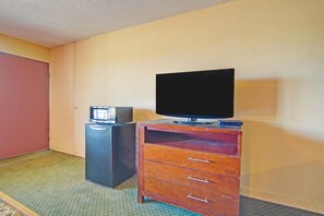 Room, 2 Queen Beds, Non Smoking - Sunset Inn Flatonia I 10 by Hotel O (Flatonia)