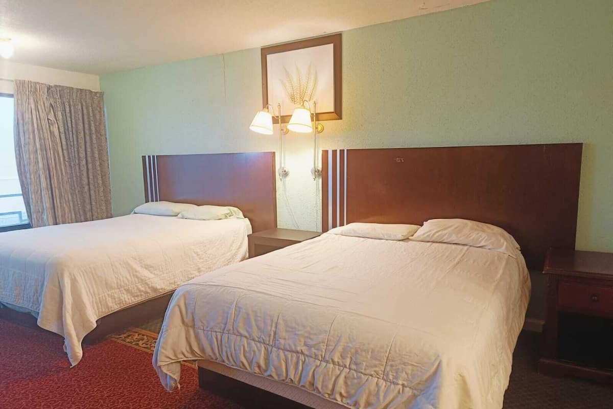 Chambre, 2 grands lits, non-fumeur
