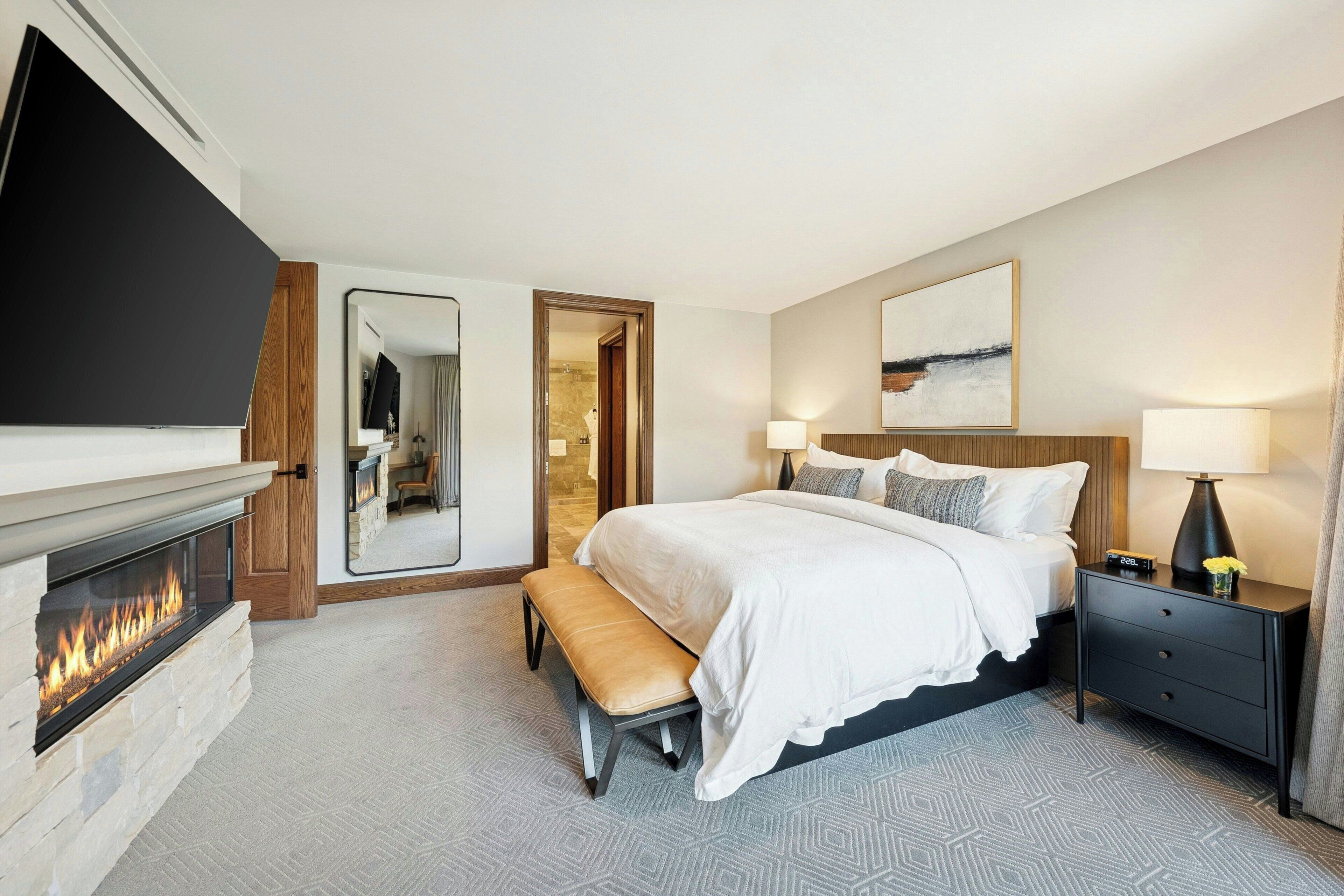 Rum - 1 kingsize-säng - balkong | Egyptiska bomullslakan, sängtillbehör av högsta kvalitet och duntäcken