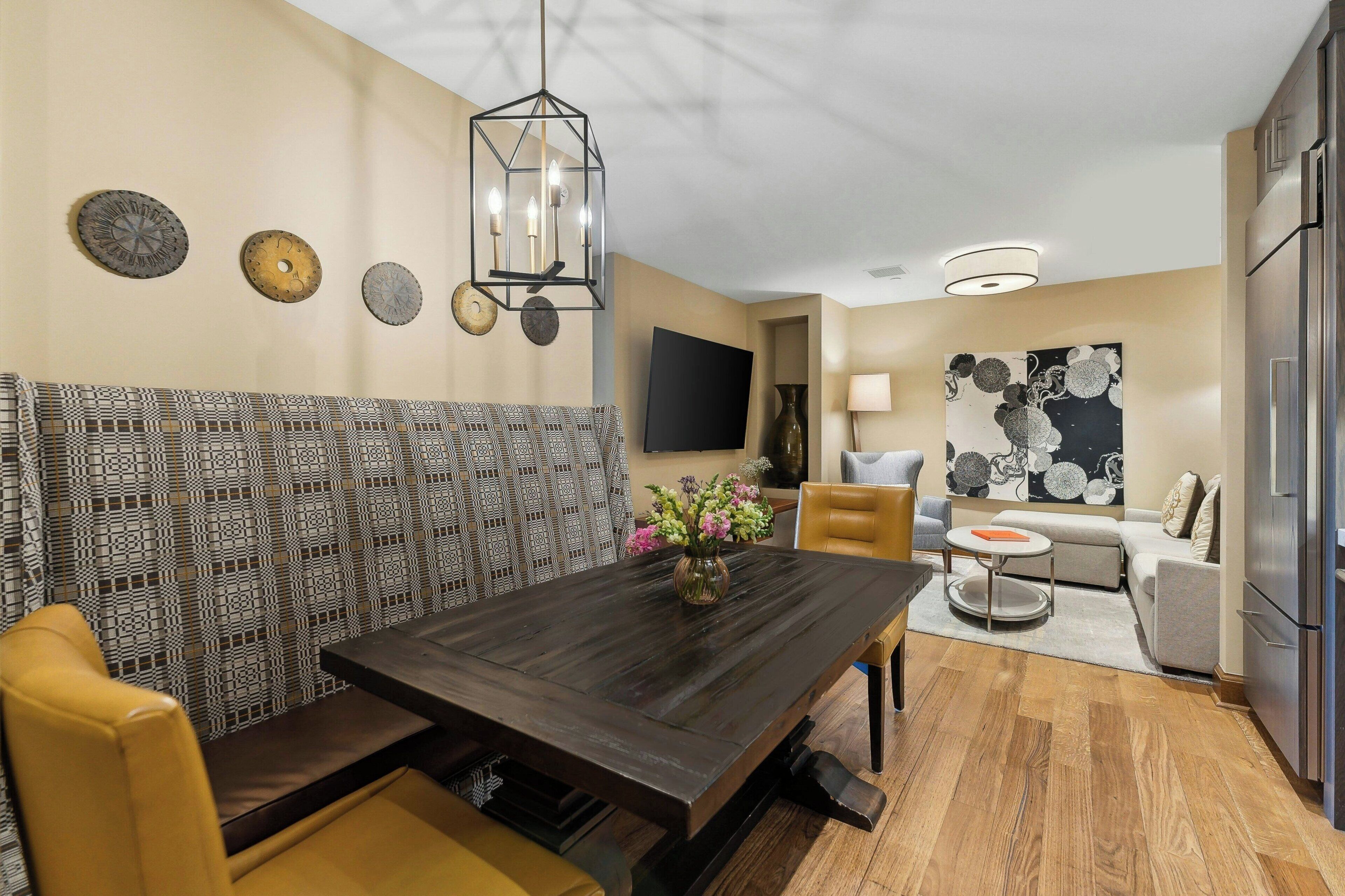 Loft - 2 sovrum - balkong - utsikt mot dalen | Eget kök