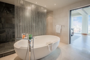 Presidential Suite | Bathroom
