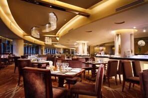 Se sirven desayunos, almuerzos y cenas