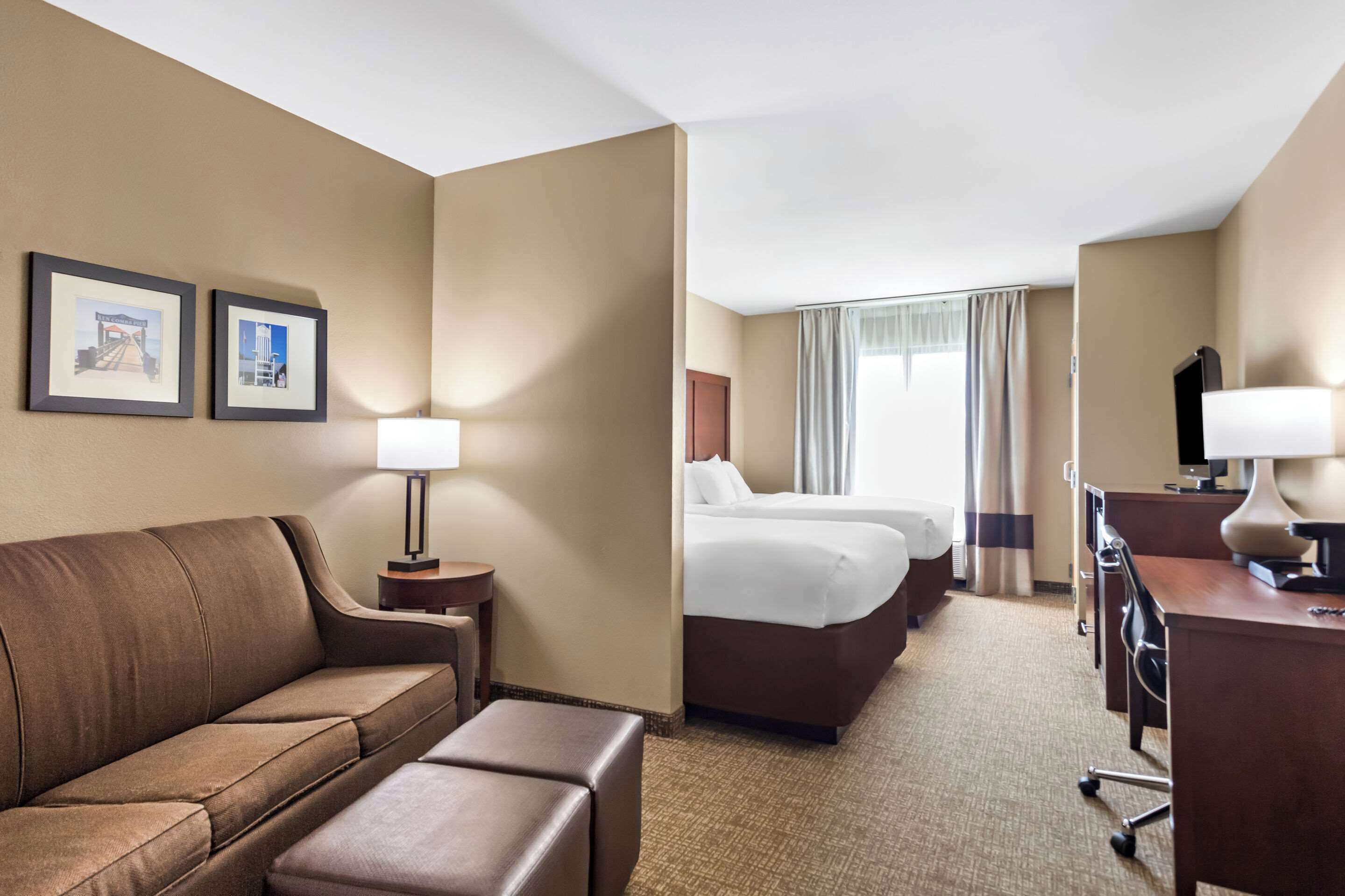 pillow-top beds, desk, iron/ironing board, free cots/infant beds