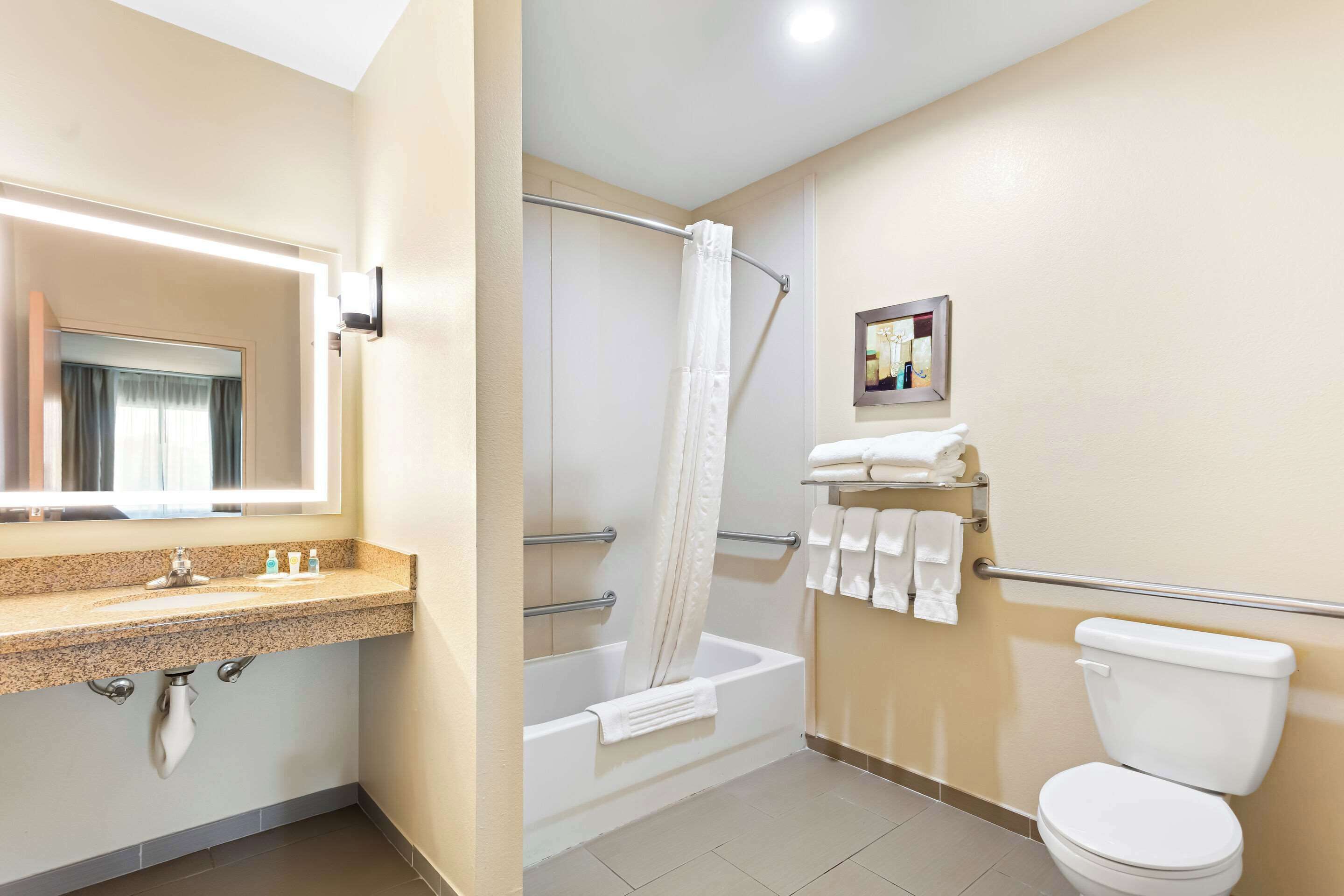 pillow-top beds, desk, iron/ironing board, free cots/infant beds