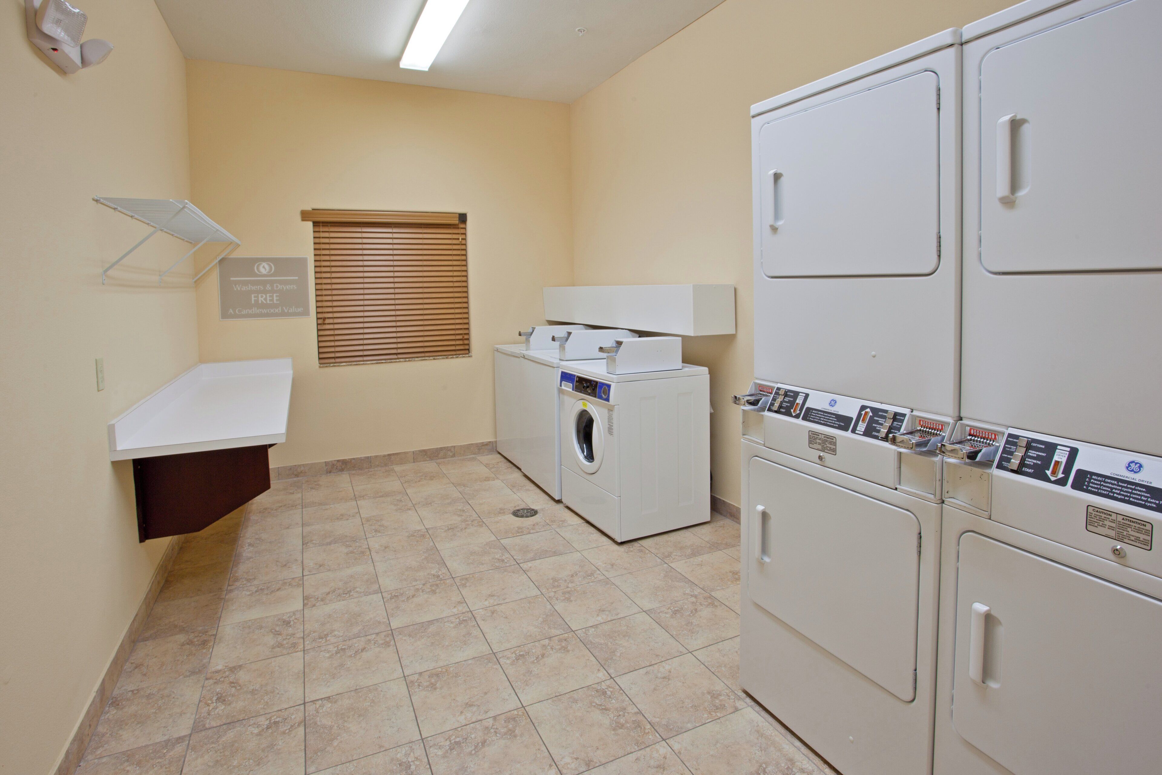 Foto - Candlewood Suites League City