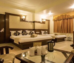 In-room dining - Hotel Aster Inn (New Delhi)
