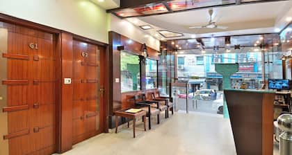 Hotel Aster Inn