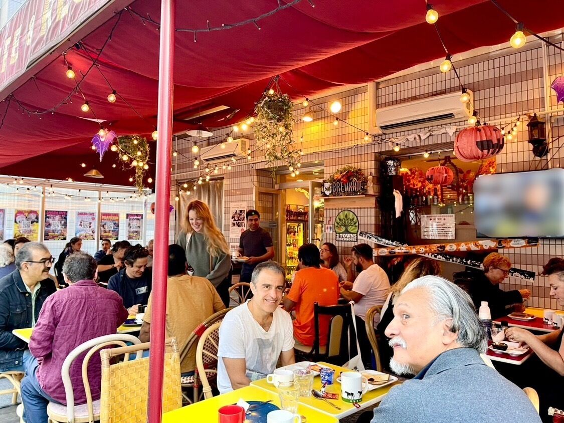 Daily self-serve breakfast (JPY 500 per person)