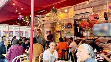 Daily self-service breakfast (JPY 500 per person)