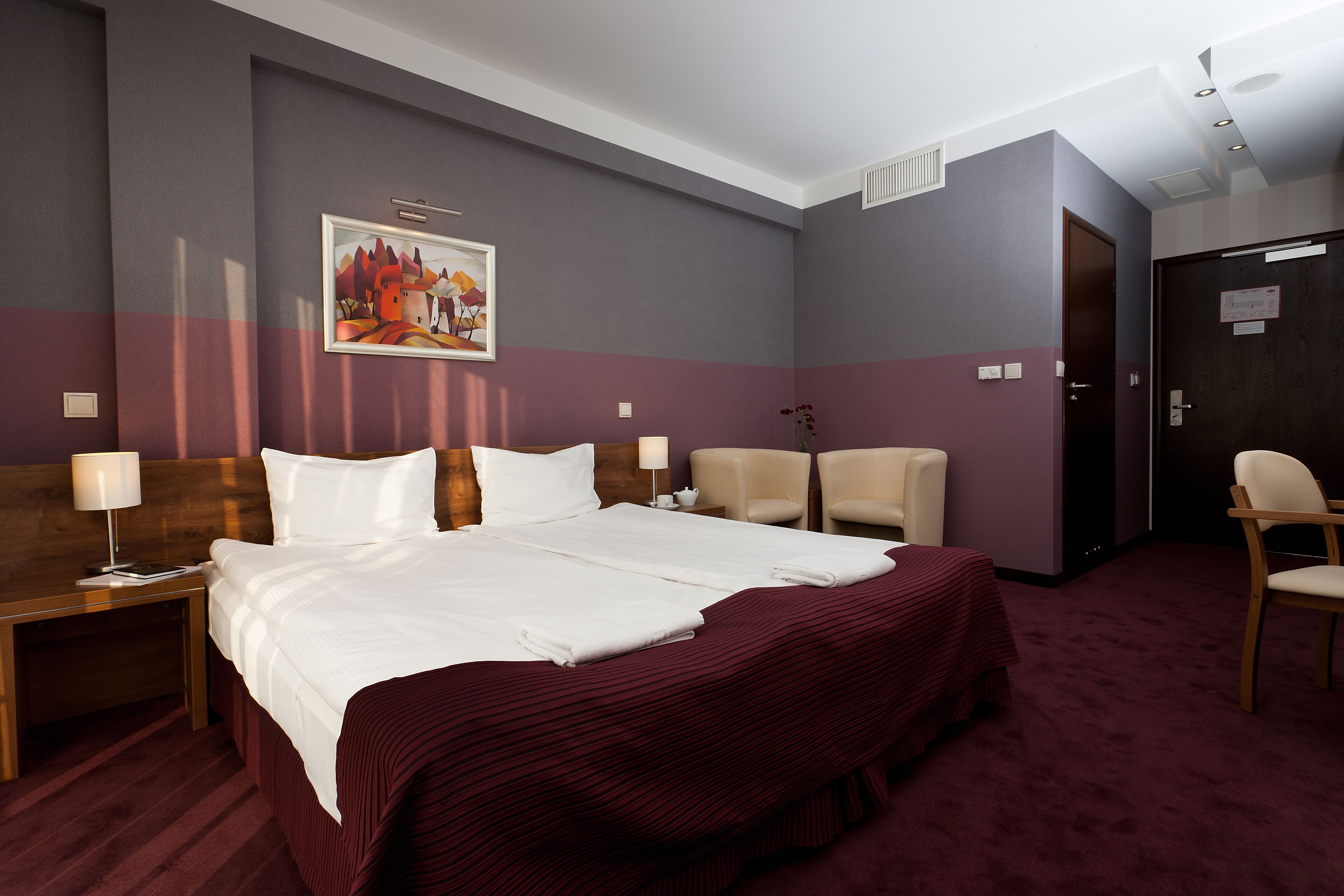 Desk, cribs (surcharge), rollaway beds (surcharge), WiFi (free)